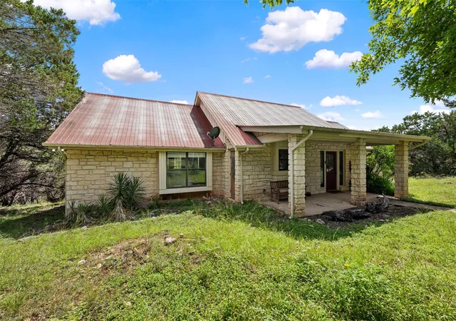 2nd image of 555 Hillsedge Rd, Wimberley, TX 78676 | MLS# 7797994
