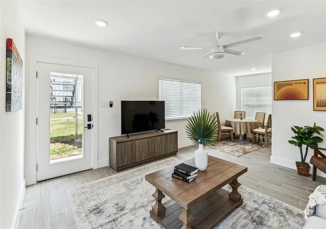 2nd image of 1200 E 52nd St #209, Austin, TX 78723 | MLS# 4294882