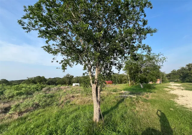 Photo 4 of Land for sale at Tbd Hibbs Ln, Manor, TX 78653 | MLS# 5881162 | Listing updated on 2026-10-09