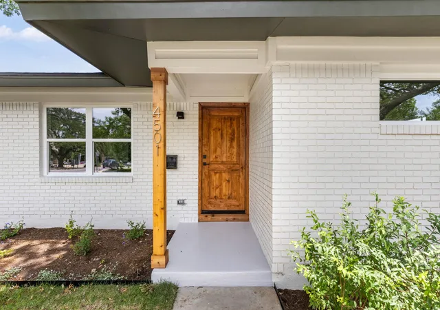2nd image of 4501 Pack Saddle Pass, Austin, TX 78745 | MLS# 6590860