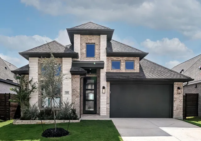 2nd image of 306 Foxfire Cv, Lockhart, TX 78644 | MLS# 8649763