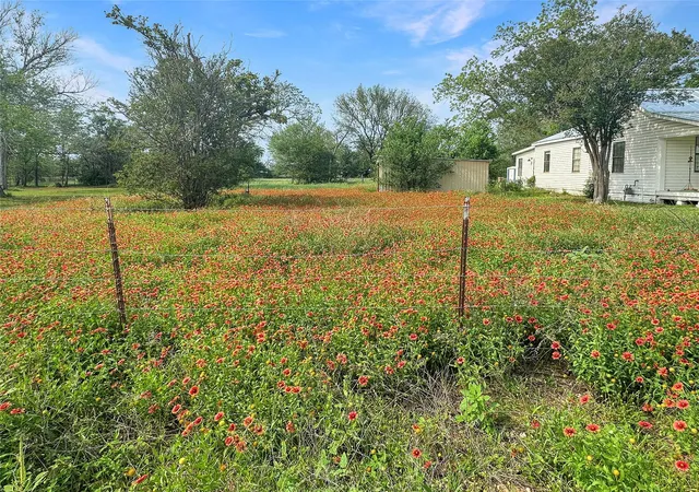 4th image of 1314 Farm St, Bastrop, TX 78602 | MLS# 3705642
