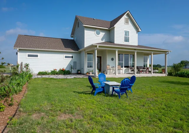 Photo 1 of Single family home for sale at 1662 County Rd 465, Elgin, TX | MLS# 8664189 | Listing updated on 2026-08-01