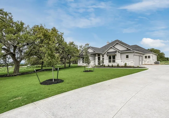 Photo 3 of Single family home for sale at 3109 Honeywood Dr, Leander, TX 78641 | MLS# 1643556 | Listing updated on 2026-09-25