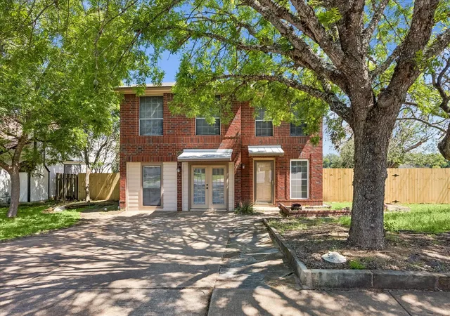 Photo 1 of Single family home for sale at 8509 Copano Dr, Austin, TX 78749 | MLS# 8810650 | Listing updated on 2026-09-01