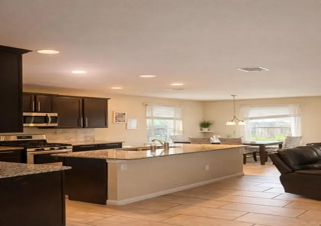 Photo 4 of Single family home for sale at 11613 Reading Ct, Austin, TX 78717 | MLS# 2274253 | Listing updated on 2026-09-13