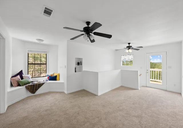 4th image of 6 Basswood Cir, Wimberley, TX 78676 | MLS# 7322401