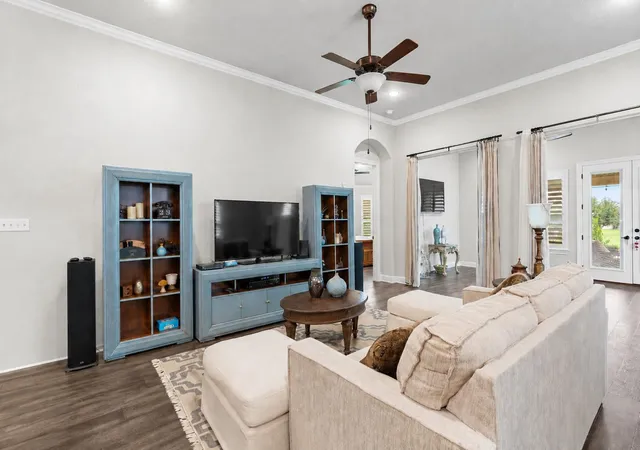 Photo 2 of Single family home for sale at 3209 Stella Dr, Round Rock, TX 78665 | MLS# 7877677 | Listing updated on 2026-10-06