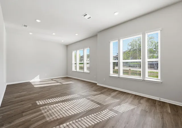 Photo 4 of Condo for sale at 1020 Vista View Dr #502, Georgetown, TX 78626 | MLS# 8322149 | Listing updated on 2026-09-16