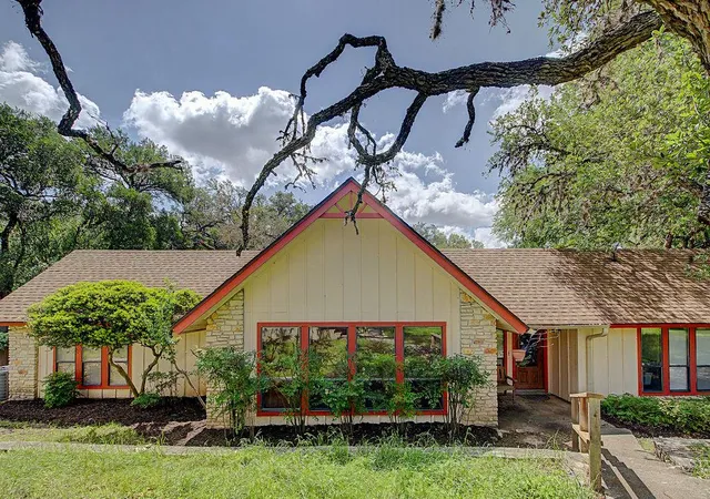 Homes for sale in Wimberley, TX | 25 Shady Grove Ln, Wimberley, TX 78676 | MLS# 5904416