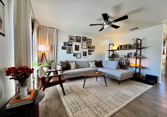 4th image of 1402 Camelot Cir, Austin, TX 78745 | MLS# 5268437