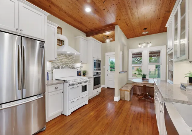 5th image of 905 Howard St, Taylor, TX 76574 | MLS# 5871431