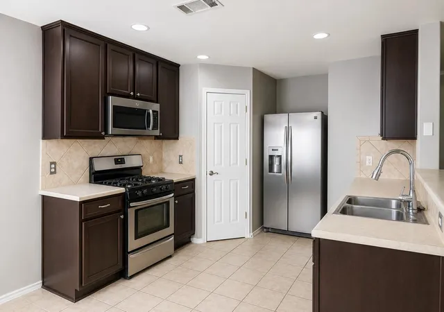 4th image of 3931 Bonnie Ln, Round Rock, TX 78665 | MLS# 7813831