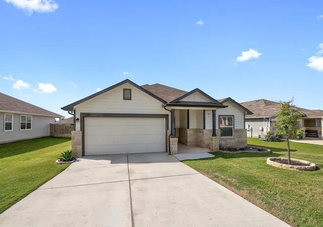 Homes for sale in Bertram, TX | 413 Hunter Loop, Bertram, TX 78605 | MLS# 3447863