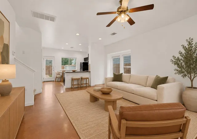 Photo 4 of Single family home for sale at 4619 Inicio Ln, Austin, TX 78725 | MLS# 7806896 | Listing updated on 2026-09-28