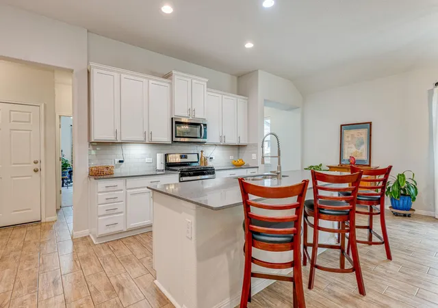 5th image of 1009 Goldilocks Ln, Manchaca, TX 78652 | MLS# 1176375