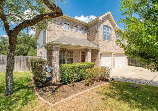 Photo 1 of Single family home for sale at 5604 Beachmont Ct, Austin, TX 78739 | MLS# 3674164 | Listing updated on 2026-09-22