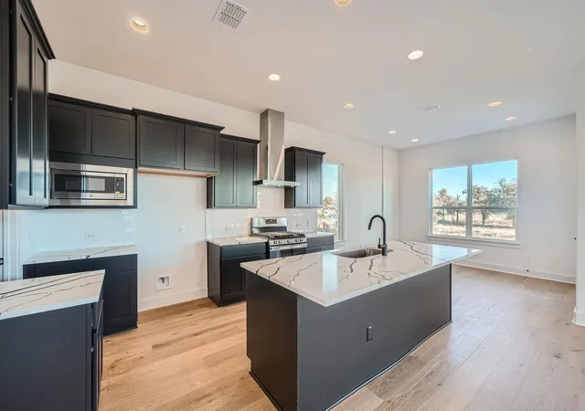 Photo 3 of Single family home for sale at 1531 N Red Bud Ln #19, Round Rock, TX 78665 | MLS# 1379549 | Listing updated on 2026-09-28