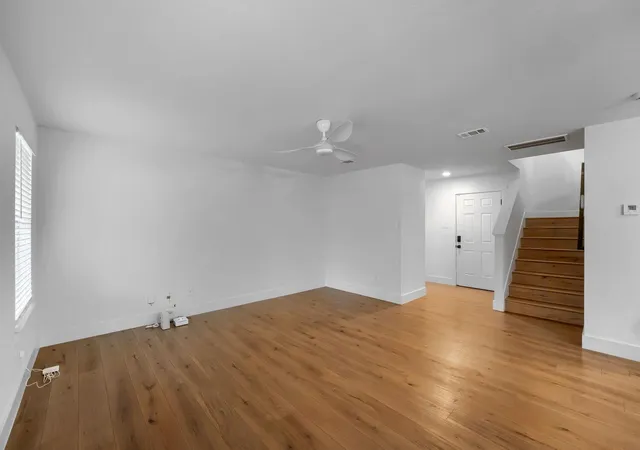 Photo 3 of Single family home for sale at 6708 Panda Royle Dr, Del Valle, TX 78617 | MLS# 2859480 | Listing updated on 2026-07-07