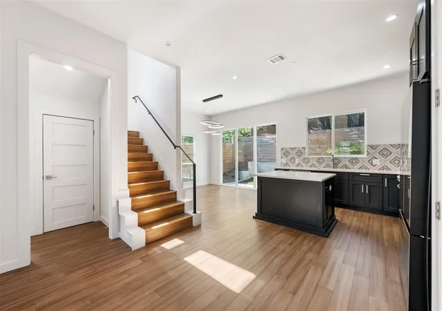 3rd image of 3010 Webberville Rd #1, Austin, TX 78702 | MLS# 4682131