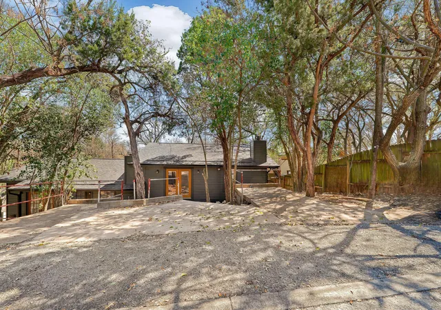 1st image of 903 905 Hillyer St, San Marcos, TX 78666 | MLS# 9461382