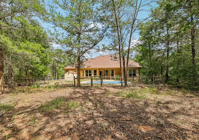 Photo 1 of Single family home for sale at 267 Corral Rd, Smithville, TX 78957 | MLS# 6254226 | Listing updated on 2026-09-21