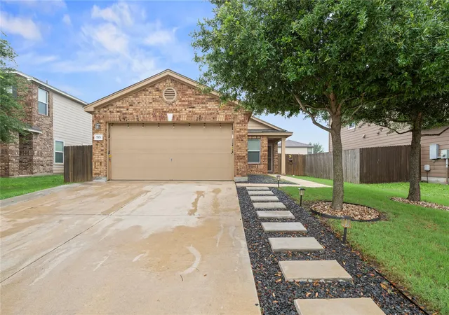 1st image of 715 Estes Park, Taylor, TX 76574 | MLS# 2779153