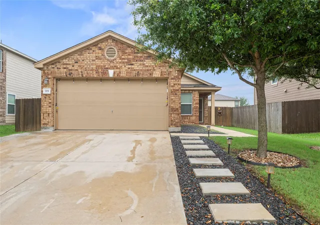 2nd image of 715 Estes Park, Taylor, TX 76574 | MLS# 2779153