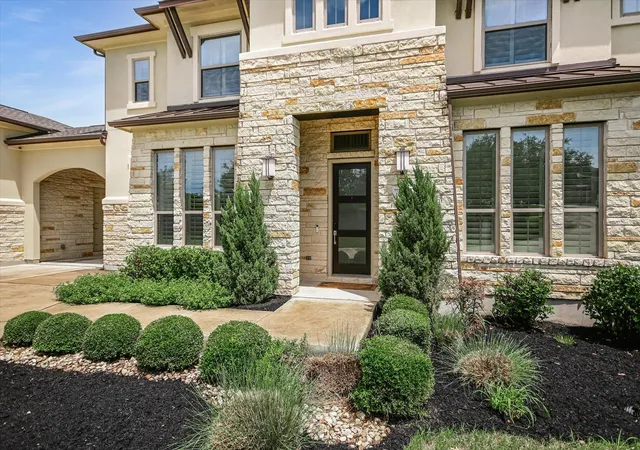 Photo 3 of Single family home for sale at 10809 Albero Cv, Austin, TX 78739 | MLS# 1727438 | Listing updated on 2026-08-27
