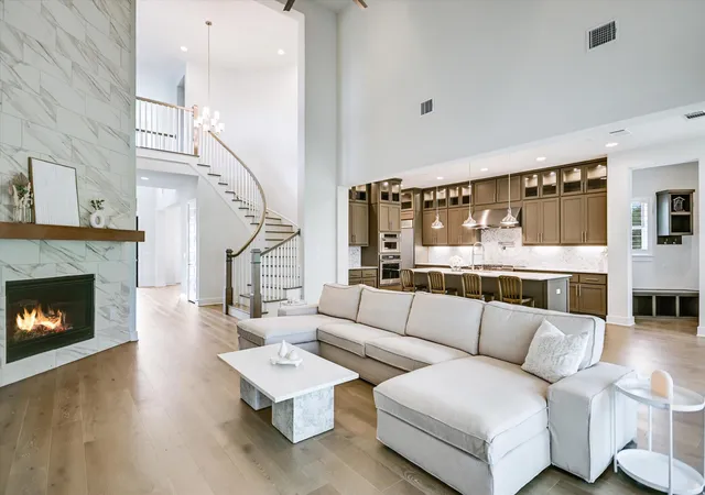 Photo 1 of Single family home for sale at 10809 Albero Cv, Austin, TX 78739 | MLS# 1727438 | Listing updated on 2026-08-27