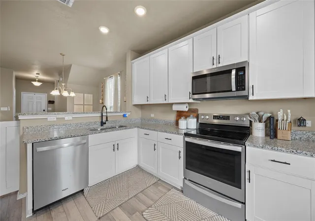 Photo 3 of Single family home for sale at 59 Snowy Plover Ln, Leander, TX 78641 | MLS# 7419568 | Listing updated on 2026-09-04