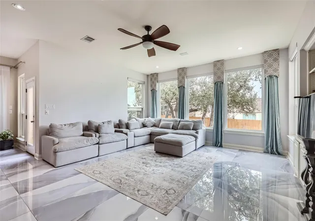 2nd image of 4514 Harvey Penick Dr, Round Rock, TX 78664 | MLS# 3955947