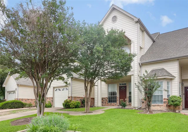 4th image of 12287 Abbey Gln Ln, Austin, TX 78753