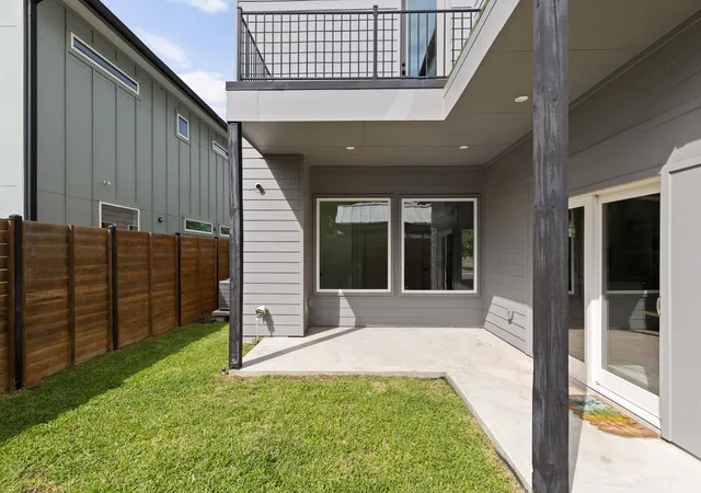 33rd image of 6205 Caddie St #1, Austin, TX 78741 | MLS# 8987679