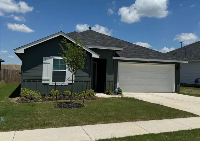 1st image of 515 Hodges St, Maxwell, TX 78656 | MLS# 5966148