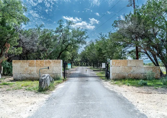 12th image of 3500 Lohmans Ford Rd #17, Lago Vista, TX 78645 | MLS# 5746580