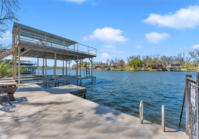1st image of 1108 S Lakeside Dr, Burnet, TX 78611 | MLS# 1346483