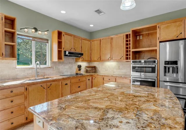 5th image of 1108 S Lakeside Dr, Burnet, TX 78611 | MLS# 1346483