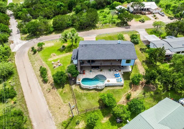 4th image of 714 Matern Dr, Horseshoe Bay, TX 78657 | MLS# 2251521