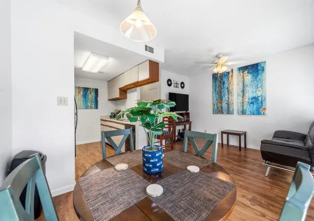 2nd image of 912 W 22Nd St #309, Austin, TX 78705 | MLS# 7772319