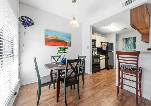 3rd image of 912 W 22Nd St #309, Austin, TX 78705 | MLS# 7772319