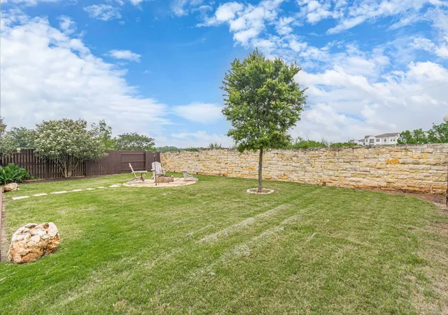 2nd image of 109 Tulip Garden Trl, San Marcos, TX 78666 | MLS# 1079689