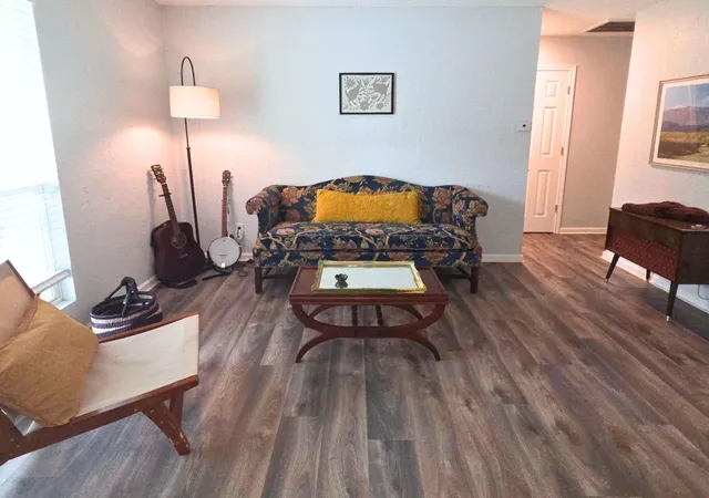 4th image of 4407 Dovewood Dr, Austin, TX 78744 | MLS# 9064840