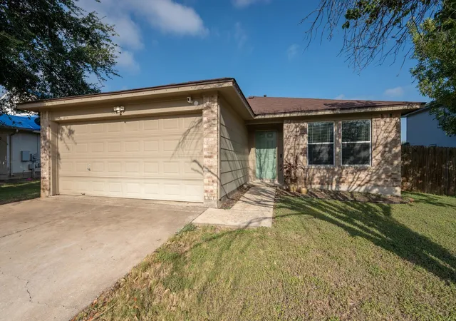 Photo 3 of Single family home for sale at 409 Ballentine Ct, Hutto, TX 78634 | MLS# 6763541 | Listing updated on 2026-09-16