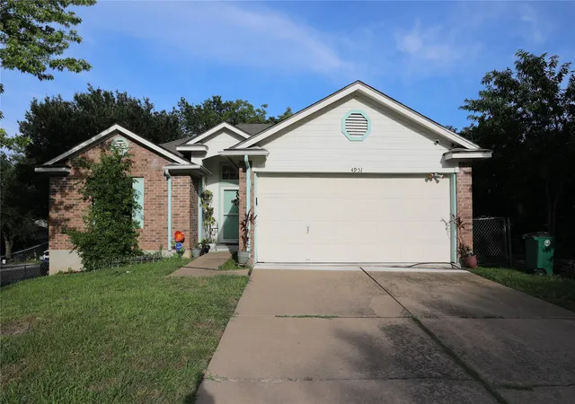 3rd image of 4901 Birch Creek Rd, Austin, TX 78744 | MLS# 7715840