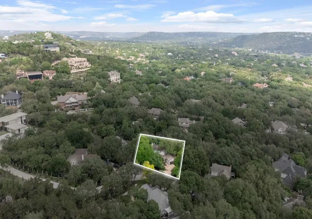 40th image of 4306 Bennedict Ln, Austin, TX 78746 | MLS# 2929689