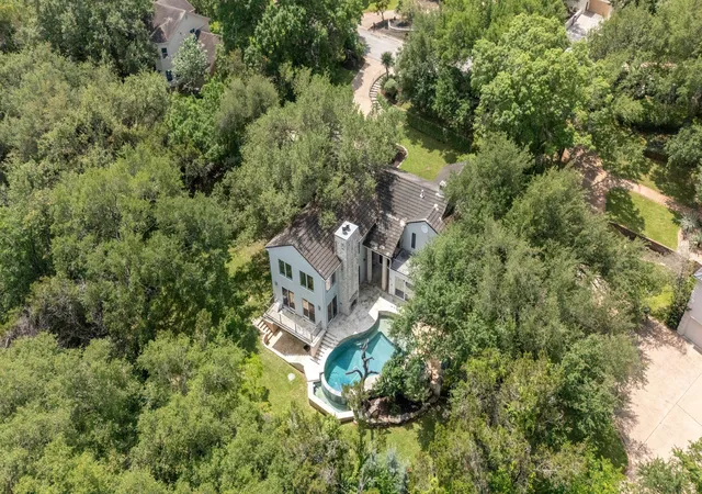 4th image of 4306 Bennedict Ln, Austin, TX 78746 | MLS# 2929689