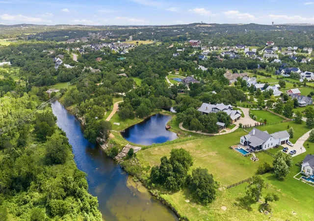 2nd image of 1550 Trebled Waters Trl, Driftwood, TX 78619 | MLS# 7479088