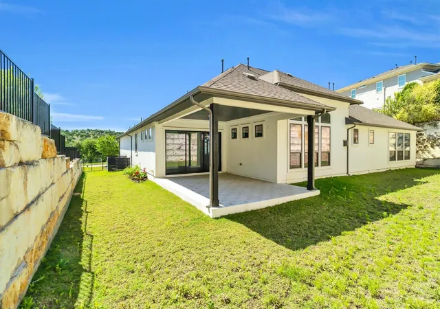 37th image of 308 Lodestone Ln, Austin, TX 78738 | MLS# 5539335