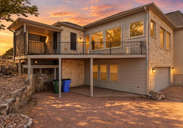 Photo 2 of Single family home for sale at 20510 Houston Cv, Lago Vista, TX 78645 | MLS# 5135104 | Listing updated on 2026-10-02